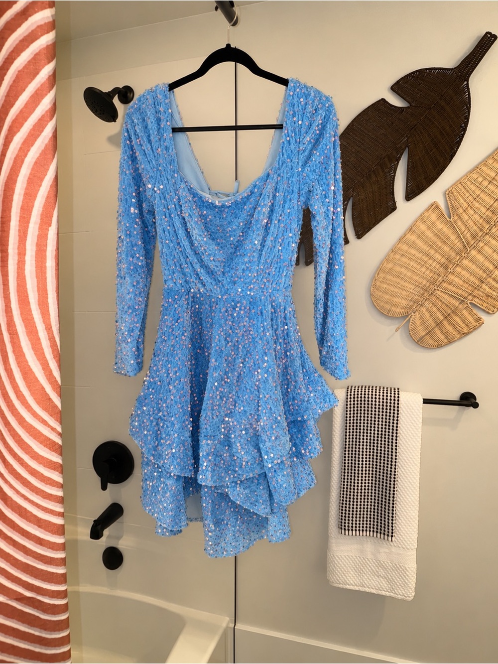 Source Unknown Light Blue Sequin Long-Sleeve Ruffled Dress